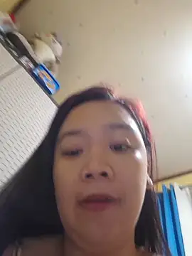 Snapshot of Polished_Princess chatting on 02/25/26, 01:04 Polished Princess online show from 02/25/26, 01:04