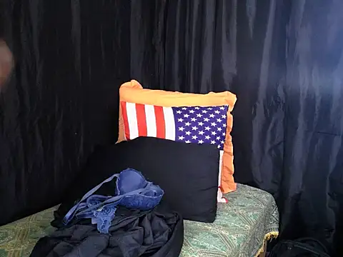 Snapshot of indianicon23 chatting on 02/27/26, 06:35 indianicon23 online show from 02/27/26, 06:35