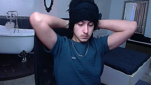 Snapshot of GriffinDane chatting on 02/20/26, 05:26 GriffinDane online show from 02/20/26, 05:26