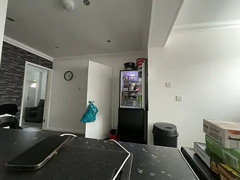 Snapshot of jadey19x chatting on 02/18/26, 02:24 jadey19x online show from 02/18/26, 02:24