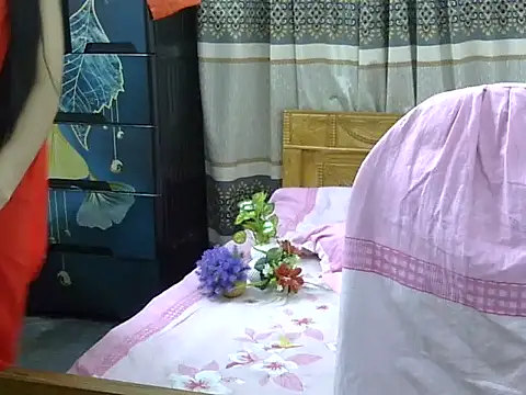 Sanaira 1999 online show from 06/26/26, 06:56