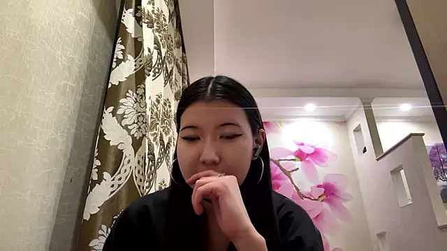 Snapshot of MaeRaads chatting on 02/20/26, 06:52 MaeRaads online show from 02/20/26, 06:52