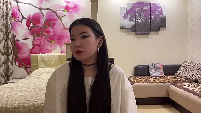 MaeRaads online show from 03/06/26, 06:26