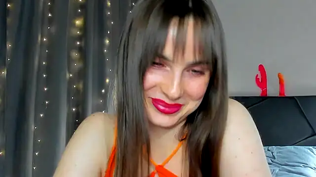 megann fox2 online show from 04/18/26, 07:07