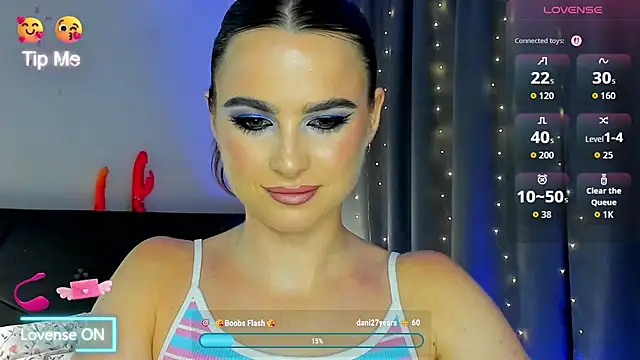 Snapshot of megann_fox2 chatting on 07/20/26, 06:10 megann fox2 online show from 07/20/26, 06:10