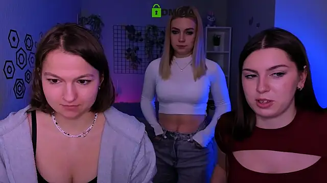 amalialowell online show from 06/03/26, 02:33