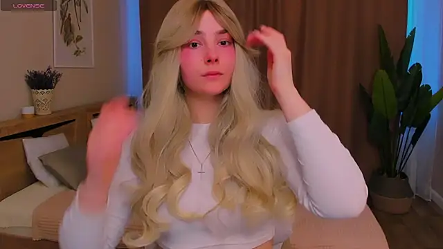 Maddy Wood  online show from 02/20/26, 03:12