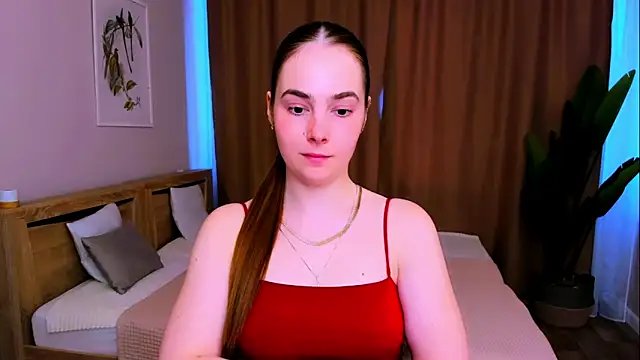 Maddy Wood  online show from 04/14/26, 02:56