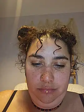 Deesse luna online show from 04/08/26, 06:52