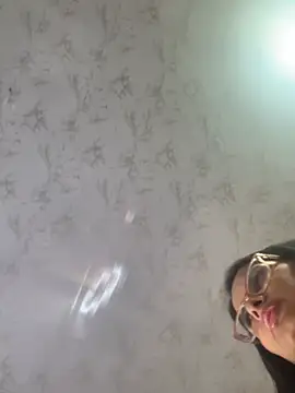 RousseBelle online show from 02/21/26, 02:01