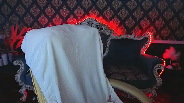 GracefulMichelle online show from 04/21/26, 02:04