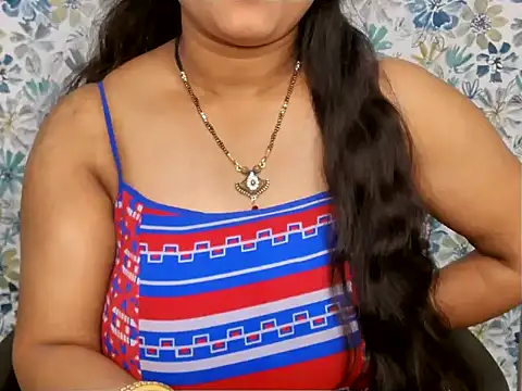 Snapshot of YOUR_URVI_ chatting on 02/26/26, 07:51 YOUR URVI online show from 02/26/26, 07:51