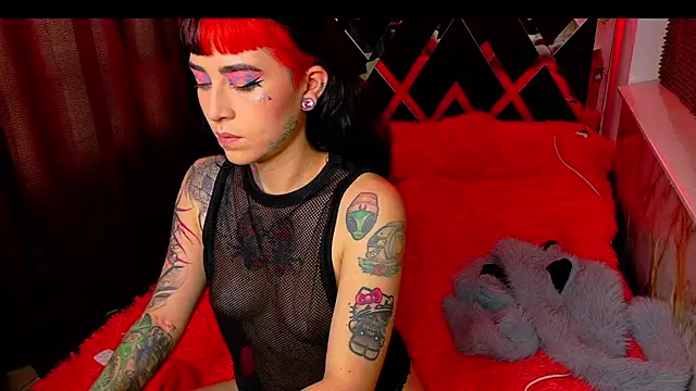 Snapshot of nova_kitttyy chatting on 02/25/26, 08:18 nova kitttyy online show from 02/25/26, 08:18