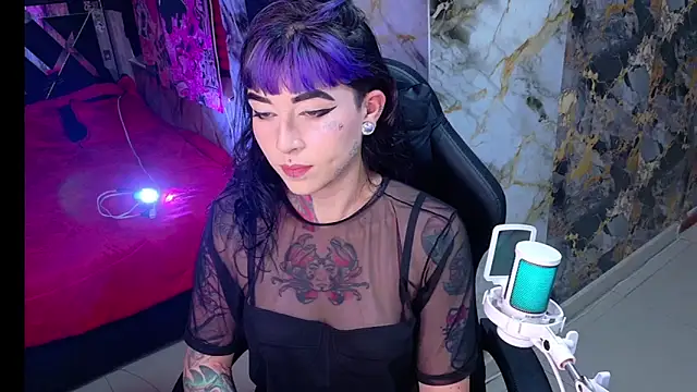 nova kitttyy online show from 06/05/26, 02:51