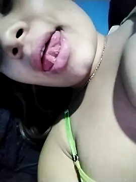 Snapshot of SiaFoxx_ chatting on 02/22/26, 03:29 SiaFoxx online show from 02/22/26, 03:29