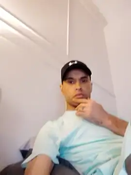 Snapshot of OiledAirplane74 chatting on 02/21/26, 05:08 OiledAirplane74 online show from 02/21/26, 05:08