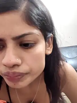 Colleage-girl online show from 04/04/26, 03:53