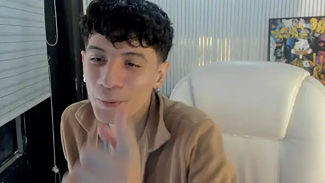 Angel St1 online show from 04/10/26, 04:44