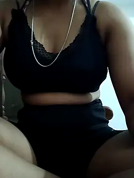 CURVYMOOMMY online show from 03/12/26, 01:28