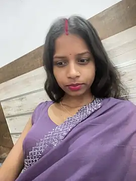 Snapshot of Rani1993 chatting on 02/25/26, 06:17 Rani1993 online show from 02/25/26, 06:17