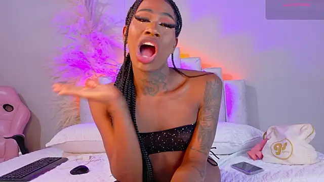 Sheinny brown1 online show from 03/11/26, 08:26