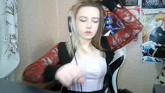 MilaTyan online show from 03/20/26, 04:12