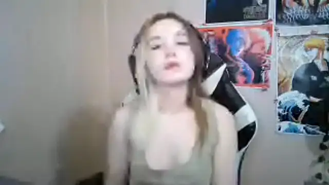 MilaTyan online show from 03/31/26, 03:23