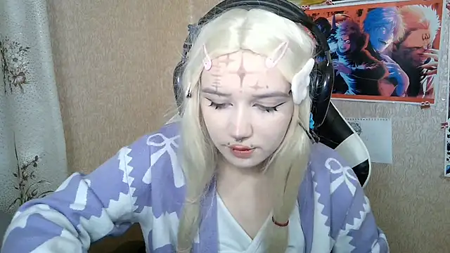 MilaTyan online show from 04/08/26, 04:07