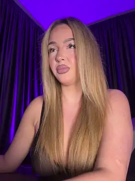 SelenneDreams online show from 03/02/26, 05:42