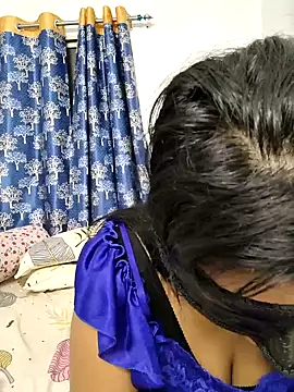 Cute-aryaa online show from 04/15/26, 06:04