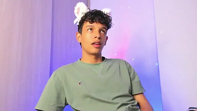 Maxfrost1 online show from 03/07/26, 01:24