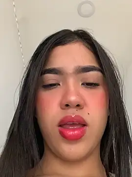 Lily em online show from 07/14/26, 12:33