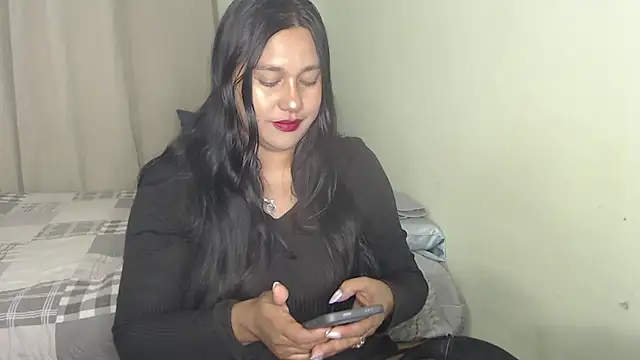 Snapshot of SexyGalletita chatting on 05/13/26, 02:53 SexyGalletita online show from 05/13/26, 02:53