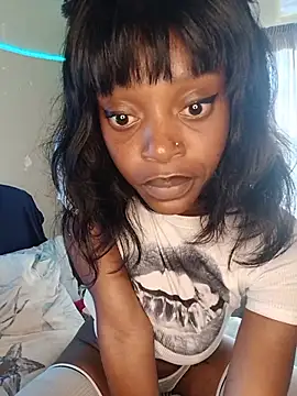 Snapshot of Ebony_Colossus chatting on 06/22/26, 11:51 Ebony Colossus online show from 06/22/26, 11:51