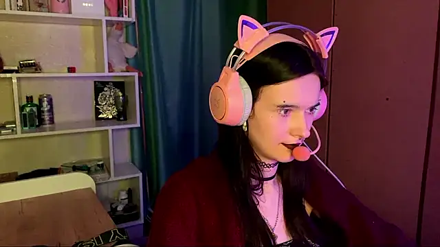 Snapshot of MabelDefina chatting on 02/28/26, 01:12 MabelDefina online show from 02/28/26, 01:12