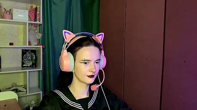 Snapshot of MabelDefina chatting on 03/02/26, 11:06 MabelDefina online show from 03/02/26, 11:06