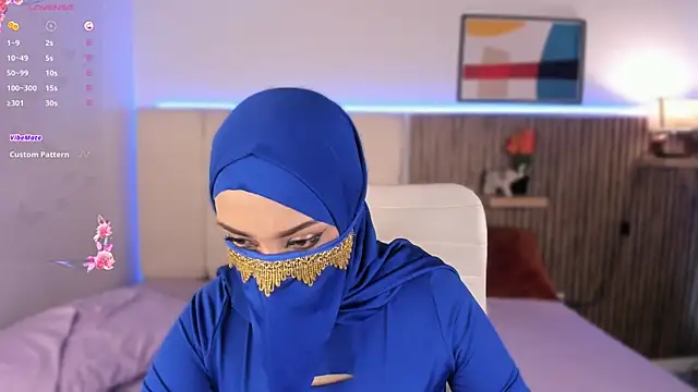 Layla Sahar online show from 02/17/26, 01:18