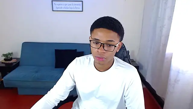 Snapshot of liiam3 chatting on 02/18/26, 09:55 liiam3 online show from 02/18/26, 09:55