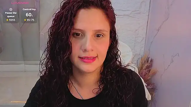 Natasha  tp online show from 04/22/26, 09:49