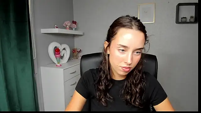 AdeleSolo online show from 07/20/26, 12:29