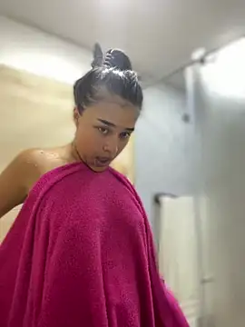 Snapshot of I_Samanthaa chatting on 02/17/26, 10:16 I Samanthaa online show from 02/17/26, 10:16