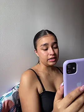 I Samanthaa online show from 04/05/26, 09:23