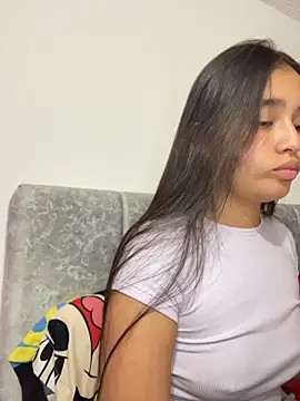 I Samanthaa online show from 04/22/26, 02:36