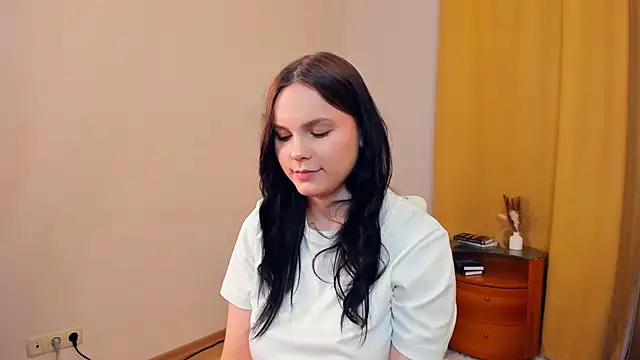 Snapshot of LeilaErcolani chatting on 03/01/26, 07:16 LeilaErcolani online show from 03/01/26, 07:16