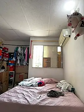 pocahontas hotty online show from 04/22/26, 05:25