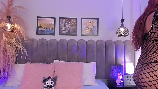 Bella  Peach online show from 04/22/26, 03:09