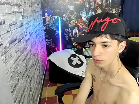 Snapshot of wex_077 chatting on 02/28/26, 01:39 wex 077 online show from 02/28/26, 01:39