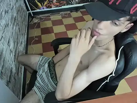 wex 077 online show from 03/17/26, 01:43