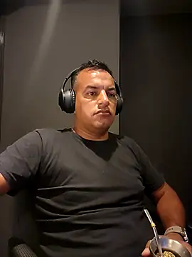 Valenthe26 online show from 03/03/26, 12:39