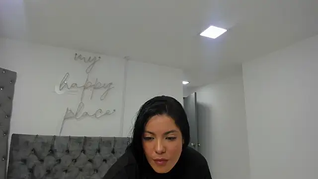 Evelin  thompsson online show from 04/23/26, 03:41